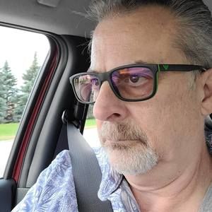 Meet your Posher, Todd